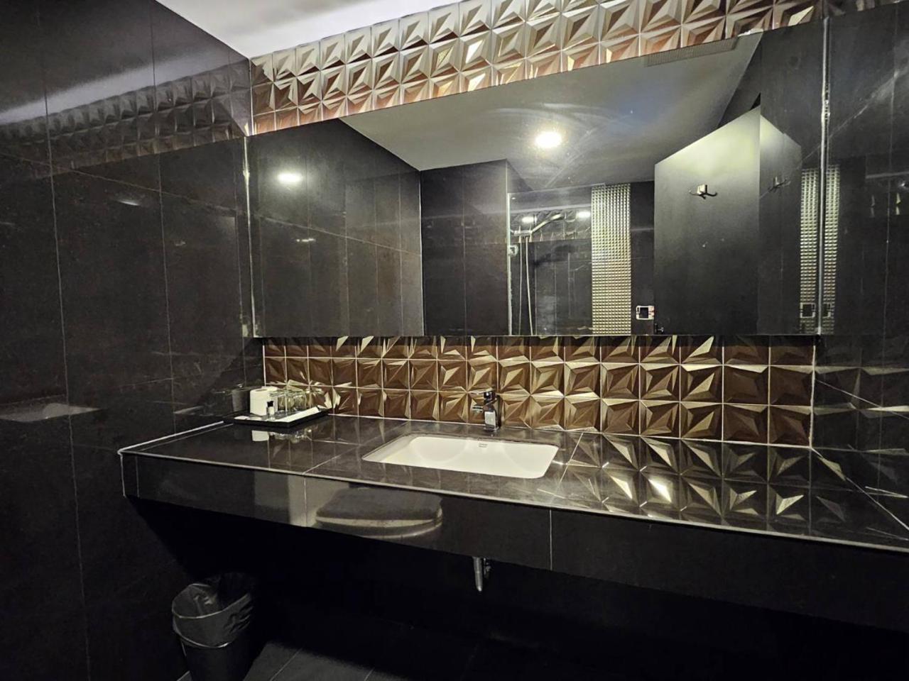 Oscar Palace Hotel & Wellness Center Ban Khlong Phruan المظهر الخارجي الصورة