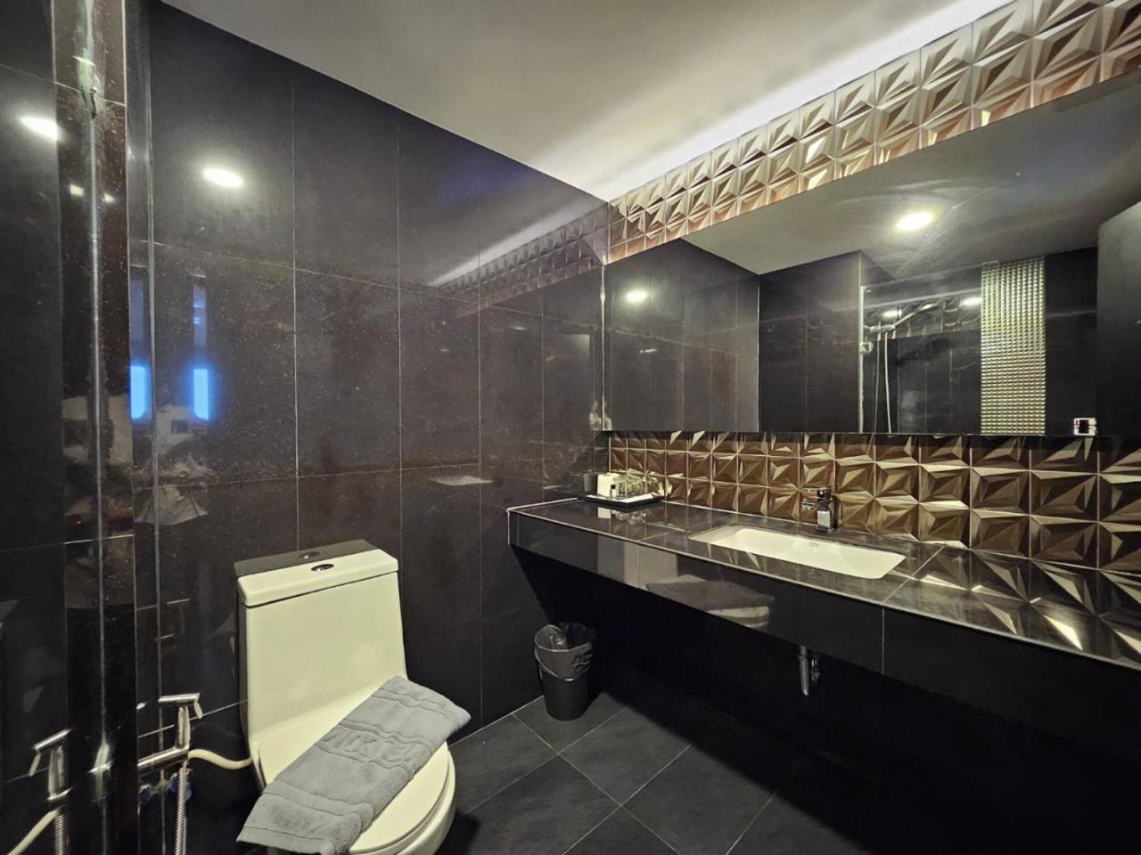 Oscar Palace Hotel & Wellness Center Ban Khlong Phruan المظهر الخارجي الصورة